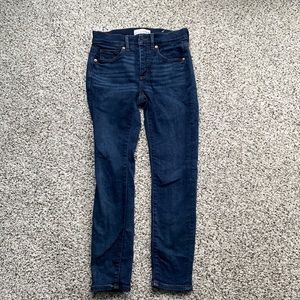 Like new loft skinny crop sz 00 petite